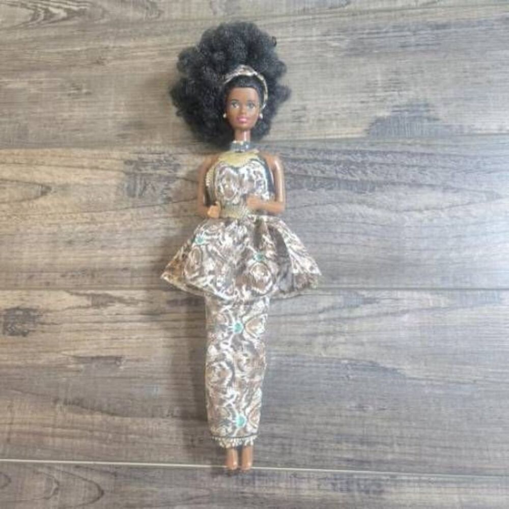 1966 Marked Rare Nigerian Barbie Doll: Vintage Collectible w/ Style, click knees